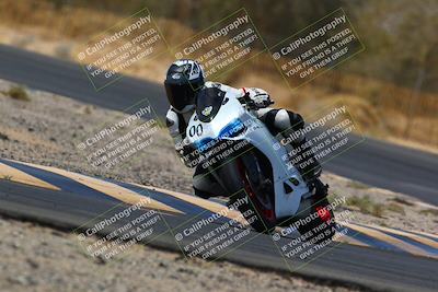 media/Apr-09-2022-SoCal Trackdays (Sat) [[c9e19a26ab]]/Turn 3 (135pm)/